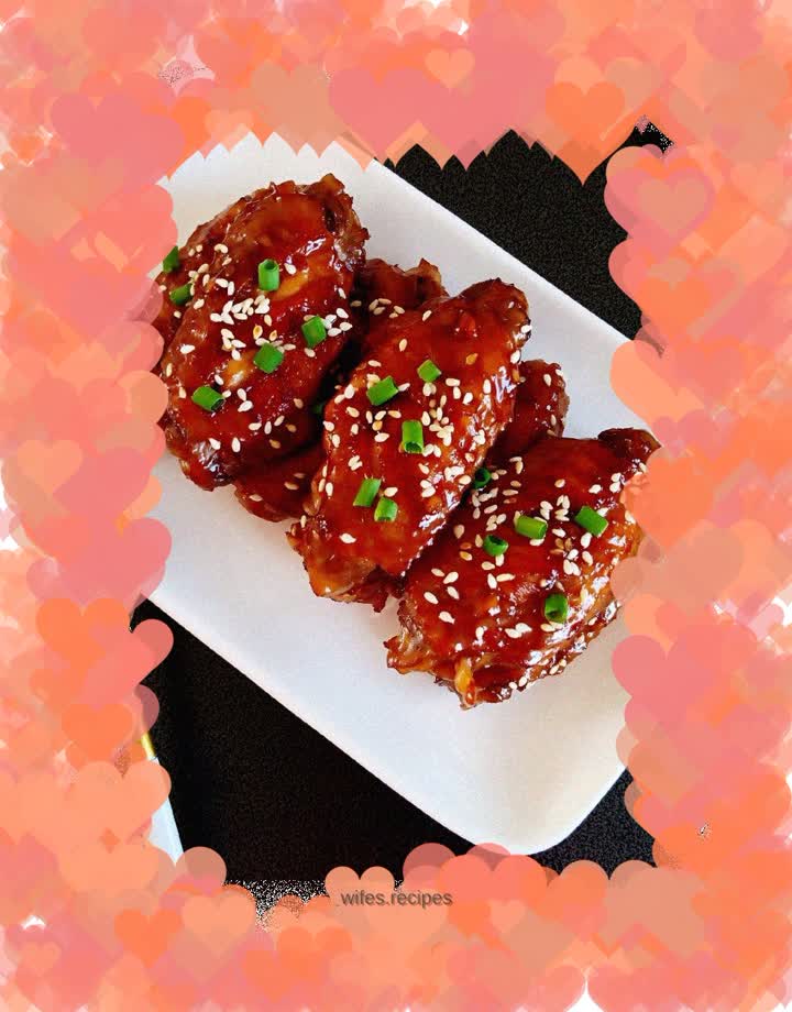 Pan-fried Chicken Wings with Garlic Honey Sauce