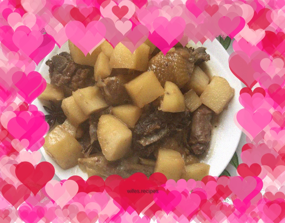 Homemade Potato Braised Chicken