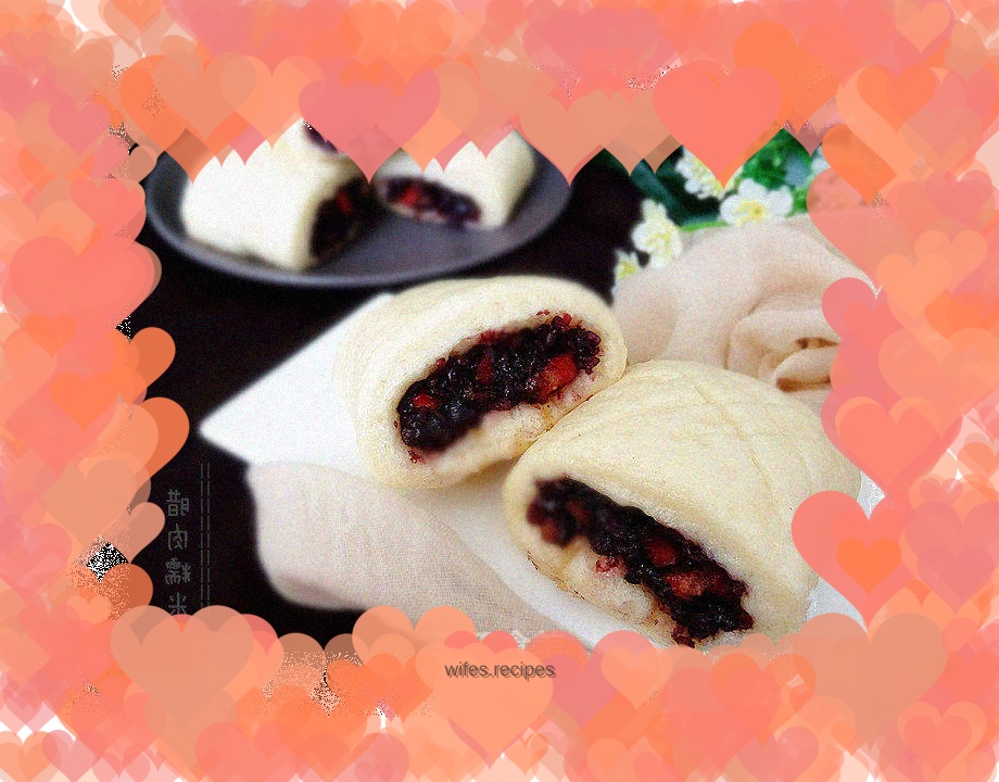 Bacon and glutinous rice rolls