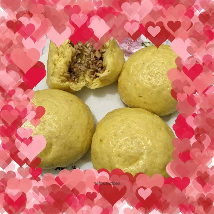 Pumpkin buns