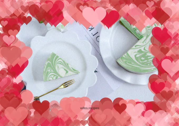 Matcha Marbled Cheesecake