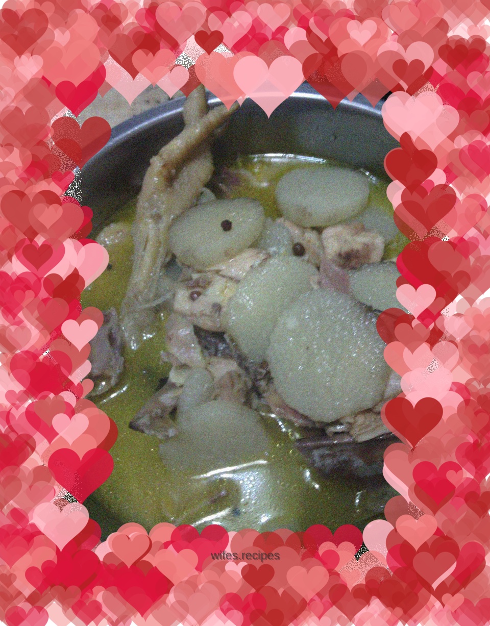 Yam stewed chicken