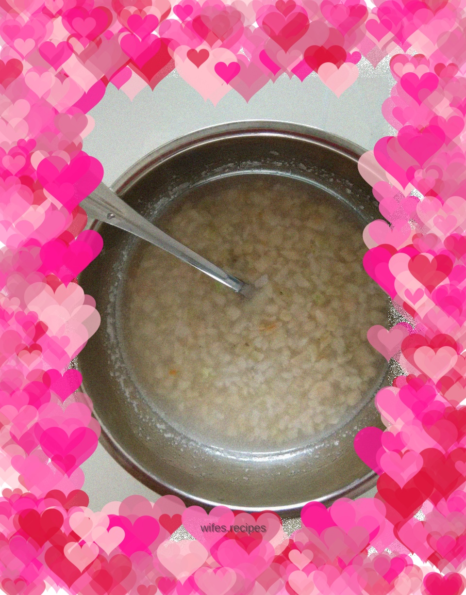 Red Heart Dragon Fruit Noodles