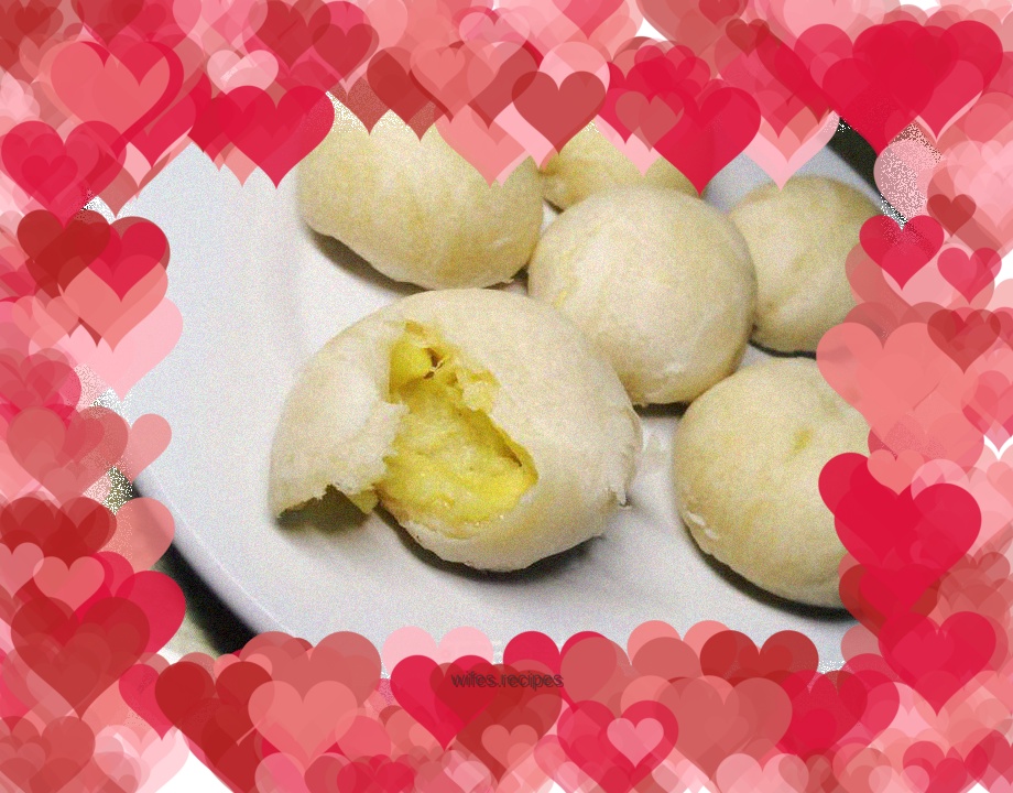 Soviet-style mooncakes