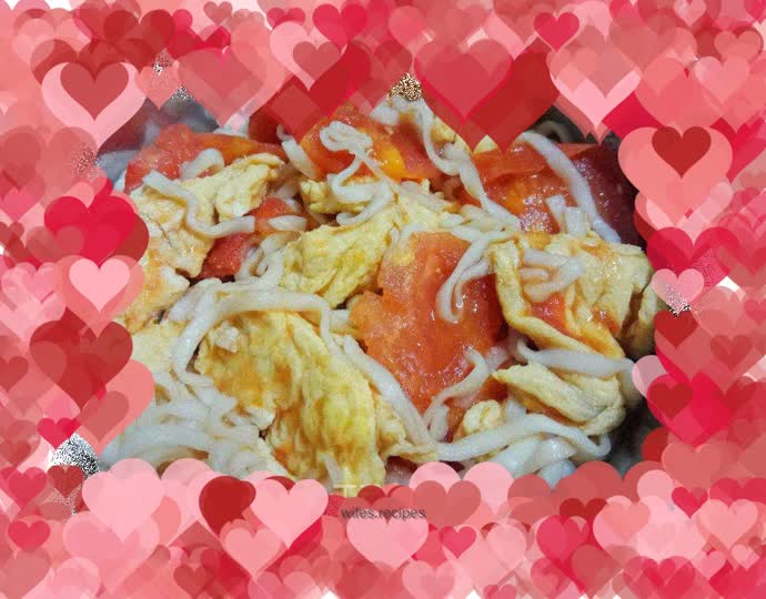 Tomato and Egg Braised Noodles