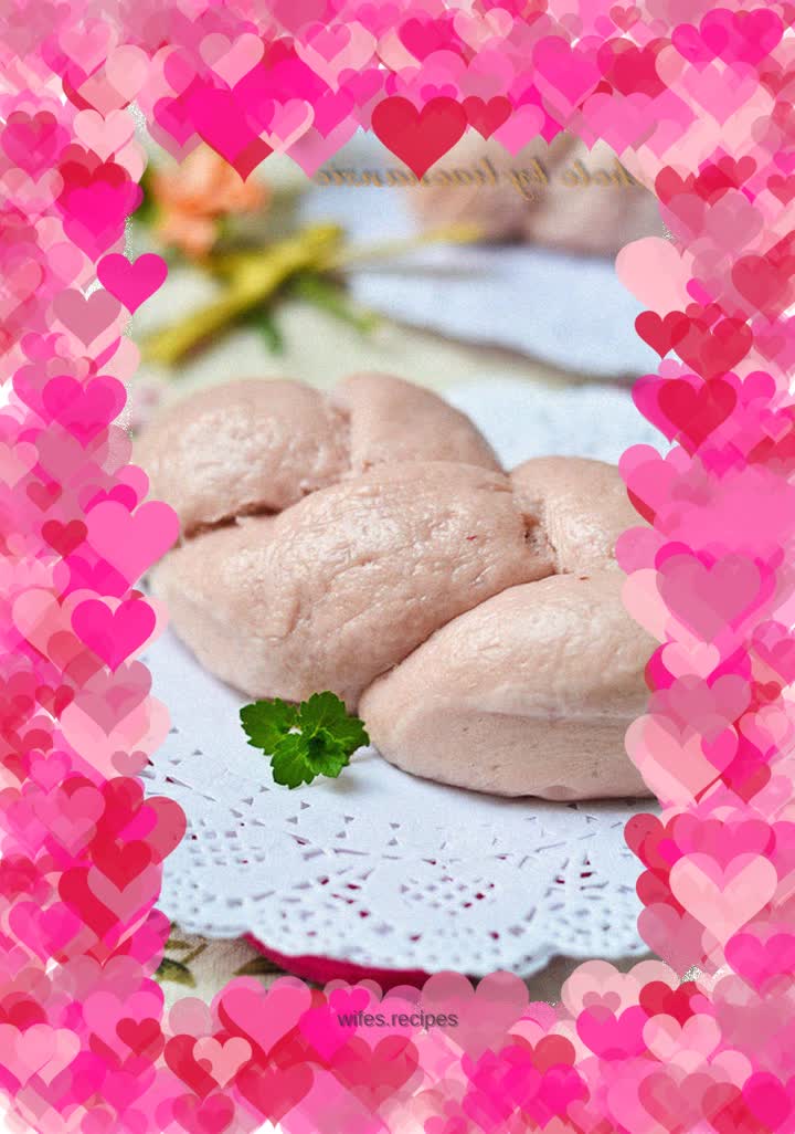 Purple sweet potato braided steamed buns