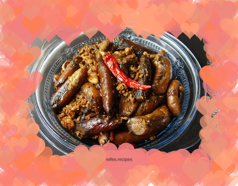 Eggplant with minced meat
