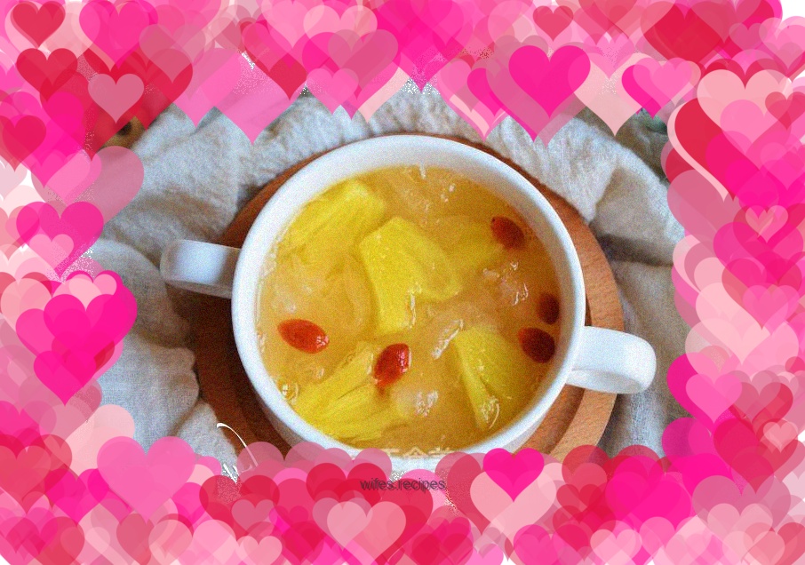 Tremella pineapple soup