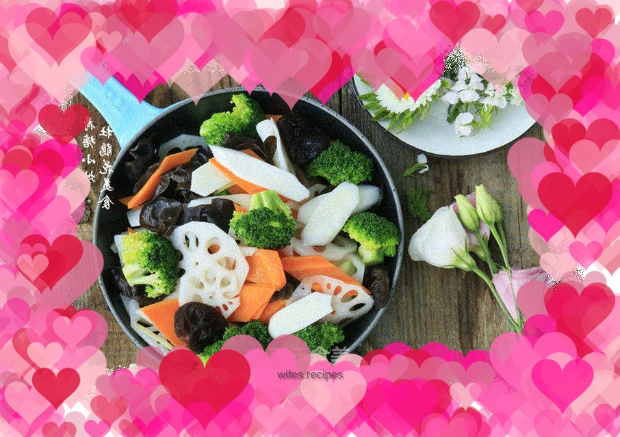 Refreshing vegetarian dish【Lotus Pond Stir-fried】