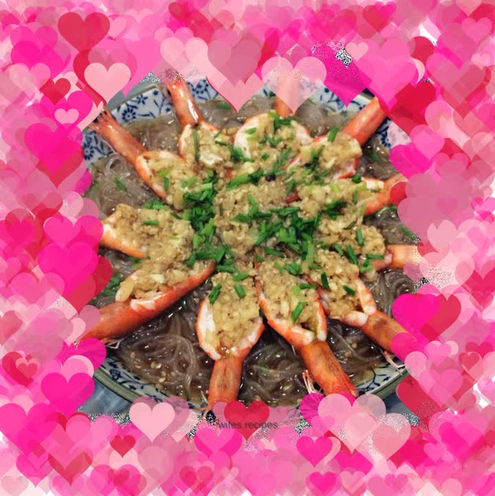 Garlic vermicelli with open-back shrimp