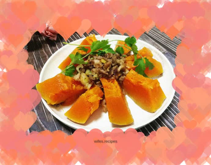 Steamed pumpkin with minced meat
