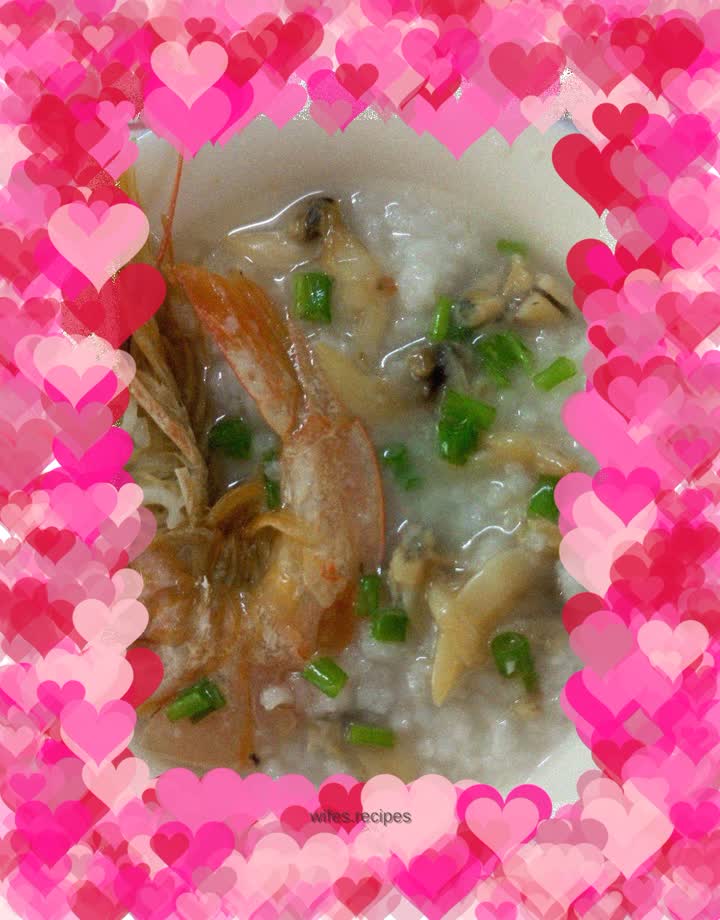 White shrimp porridge with flower armor meat