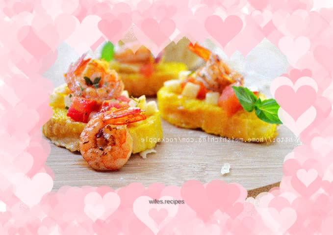 【French bread with apple and black pepper shrimp】