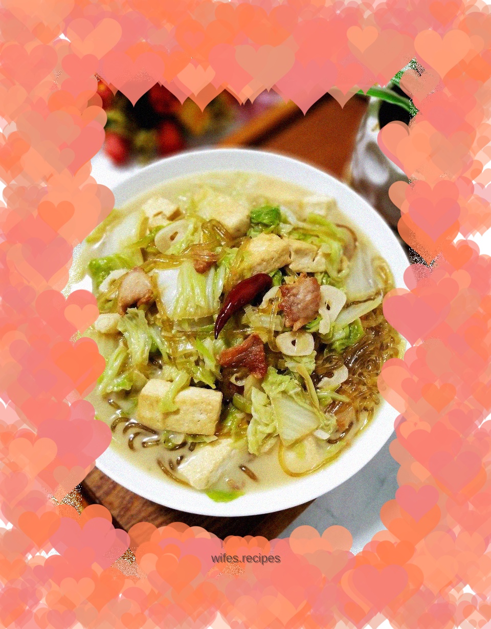 Braised Vermicelli with Cabbage and Tofu