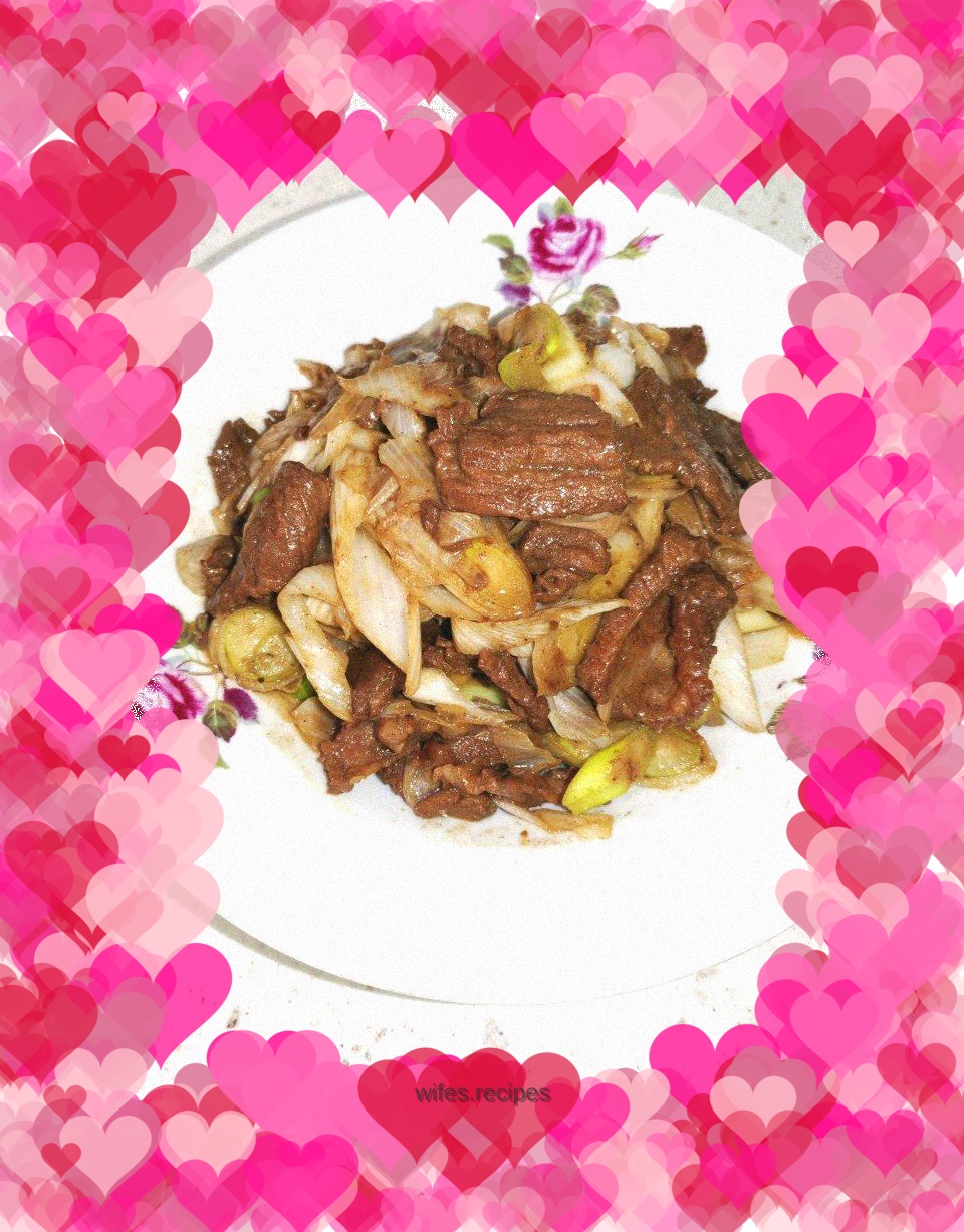 Stir-fried beef with green onions