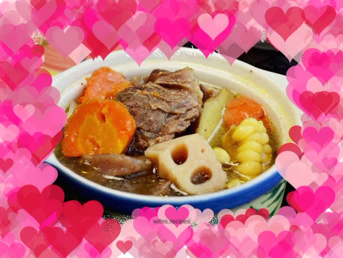 Corn and Lotus Root Beef Stew