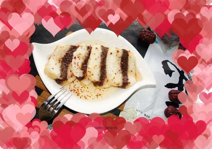 Glutinous Rice and Date Cake