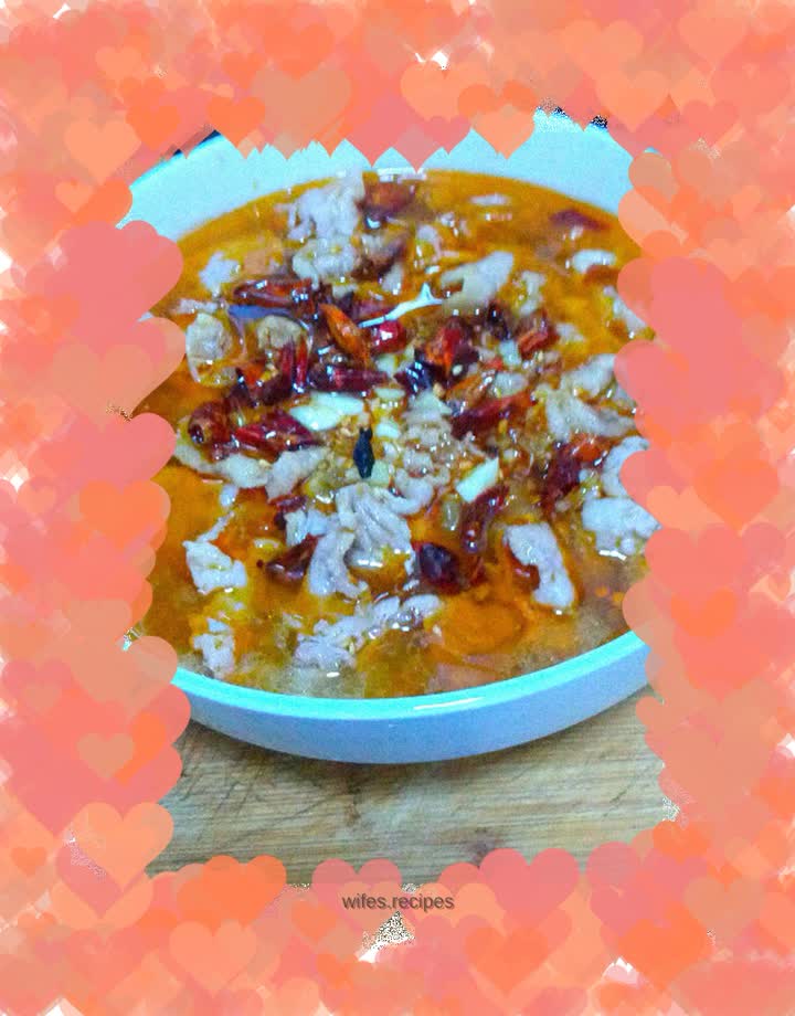 Fatty beef in sour soup