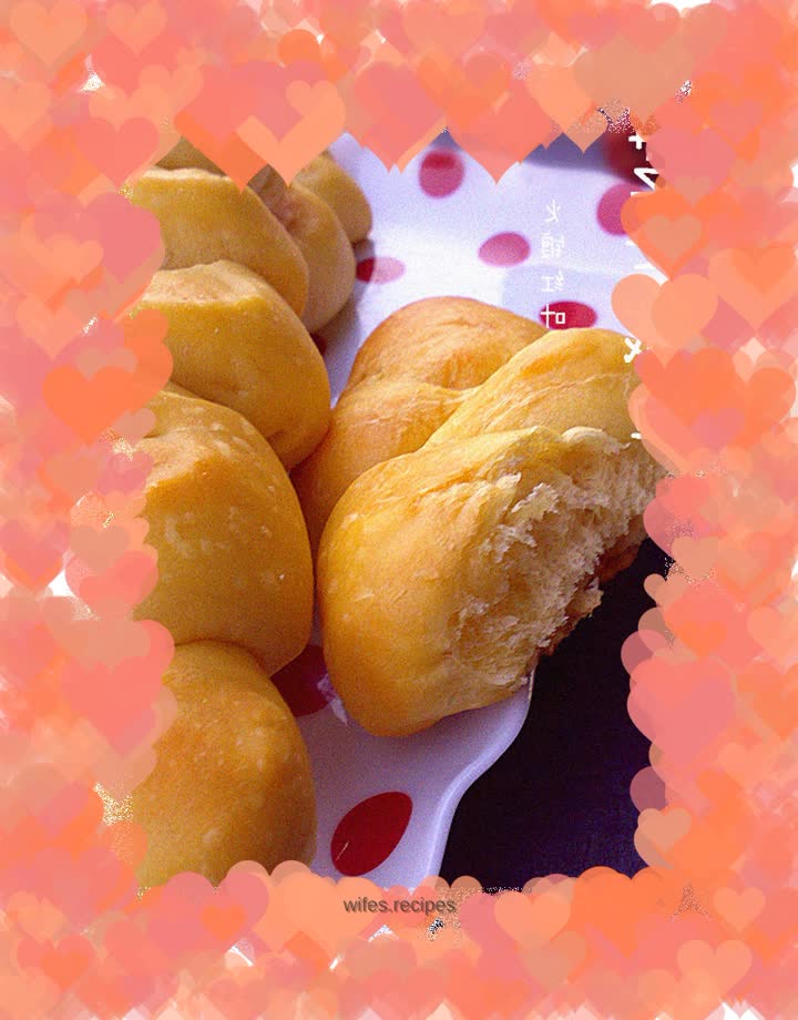 Old Fashioned: Cheese Salty Buns