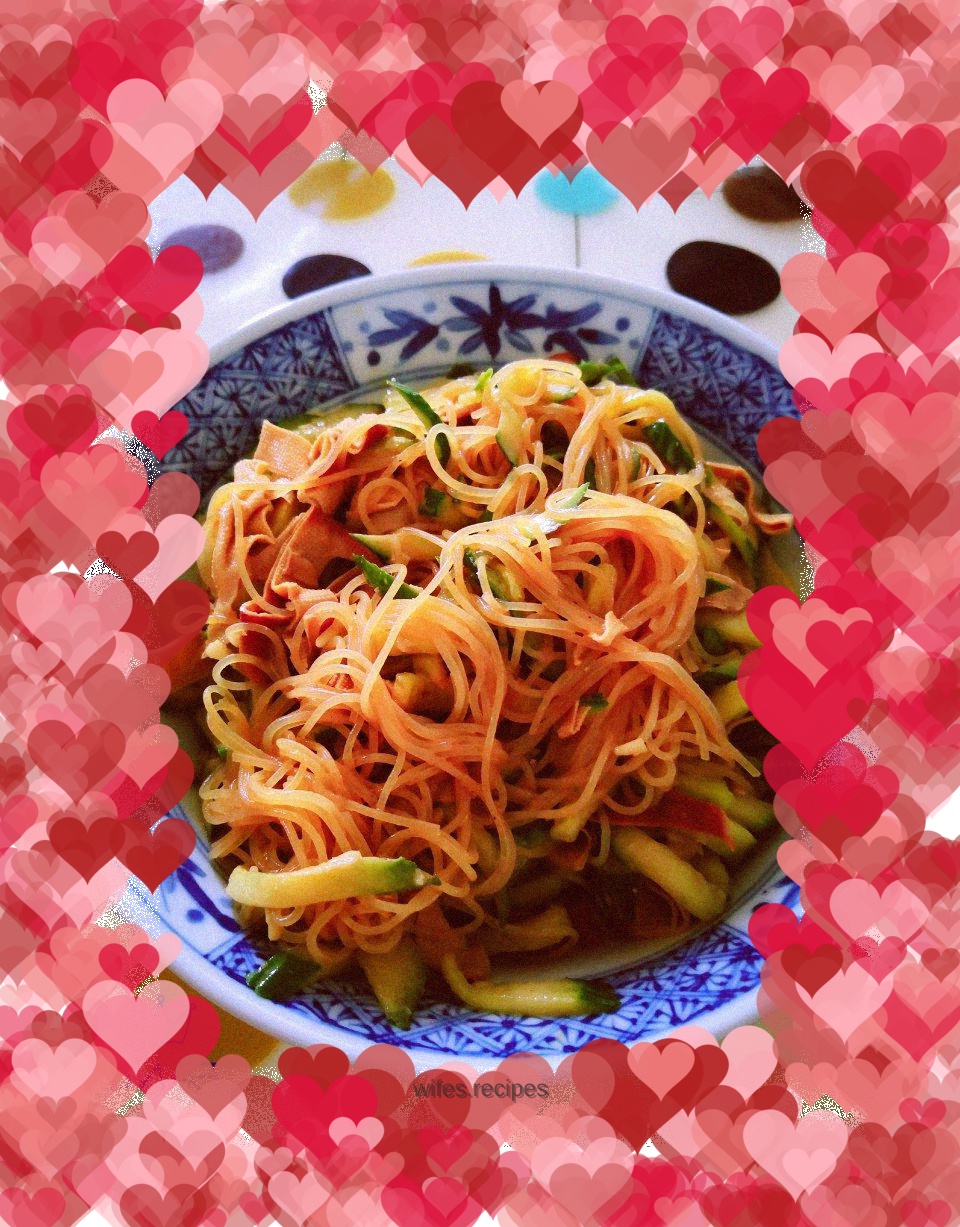 Dried tofu rolls with sesame sauce, cucumber and vermicelli