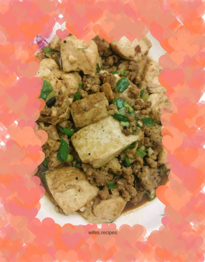 Spicy minced pork roasted tofu