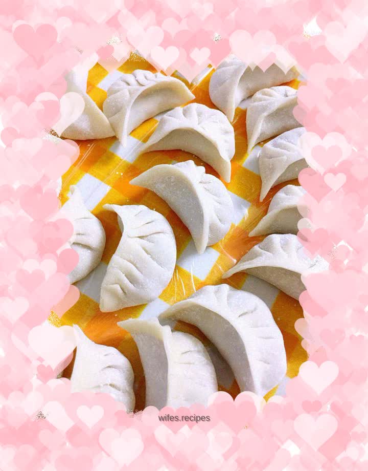 Carrot and Two Fungus Pork Dumplings