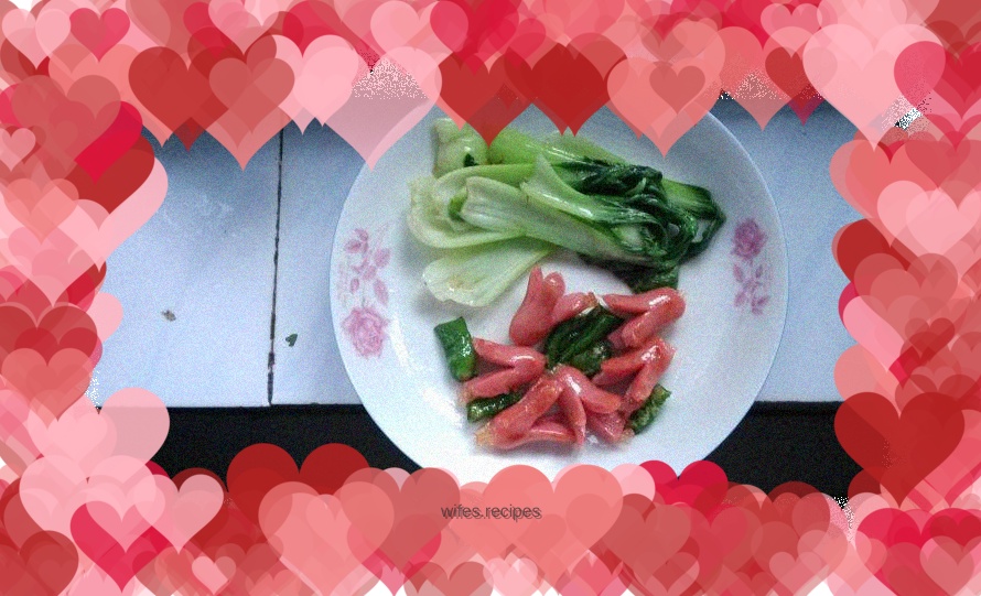 Small grilled sausages