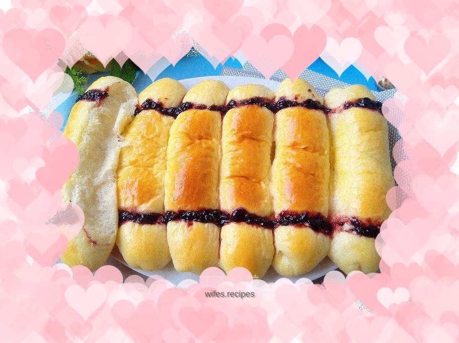 Yogurt Jam Steak Buns