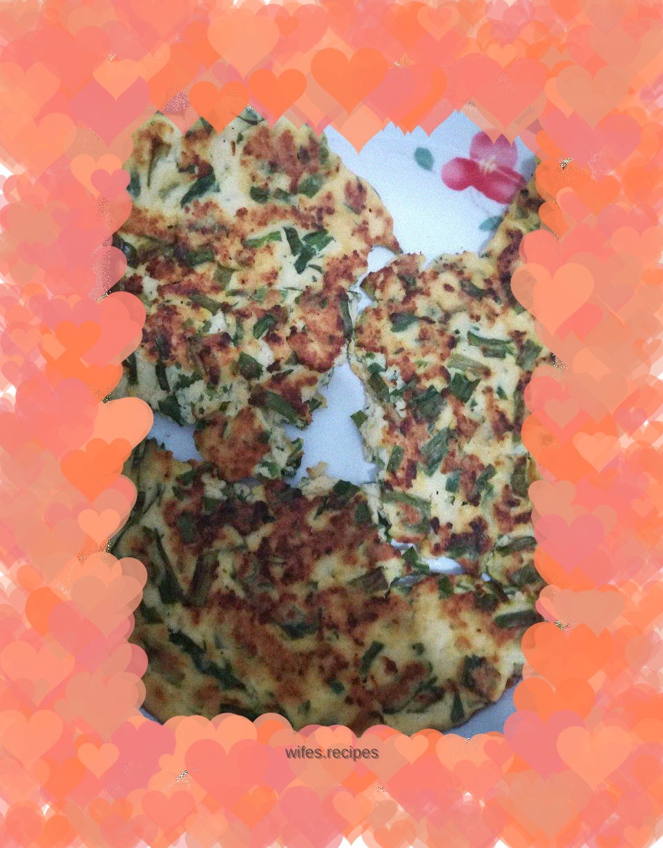 Bean dregs and chive pancake