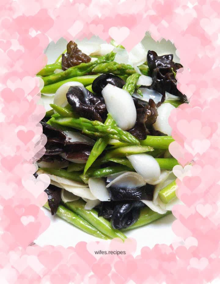 Stir-fried Asparagus and Lily