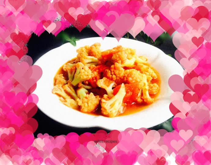 Stir-fried cauliflower with tomatoes
