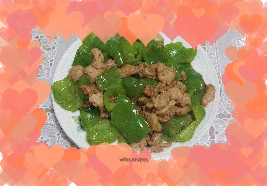 Fried pork slices with green pepper