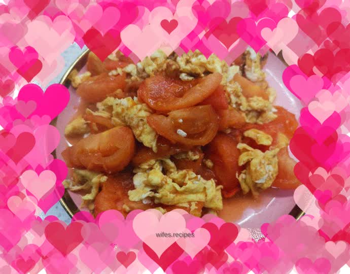 Scrambled eggs with tomatoes