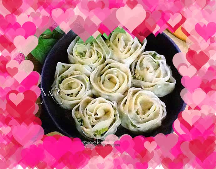 Rose fried dumplings (leek and pork flavor)