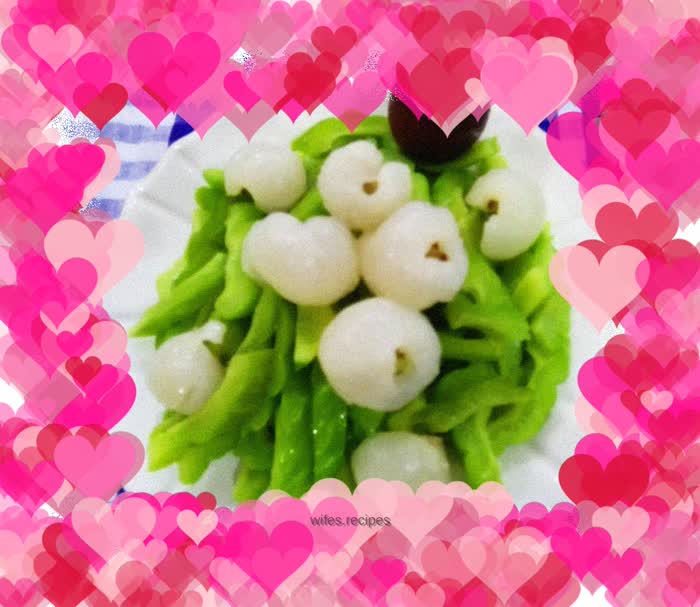 Amazing taste of summer - riding a red dust concubine's smile