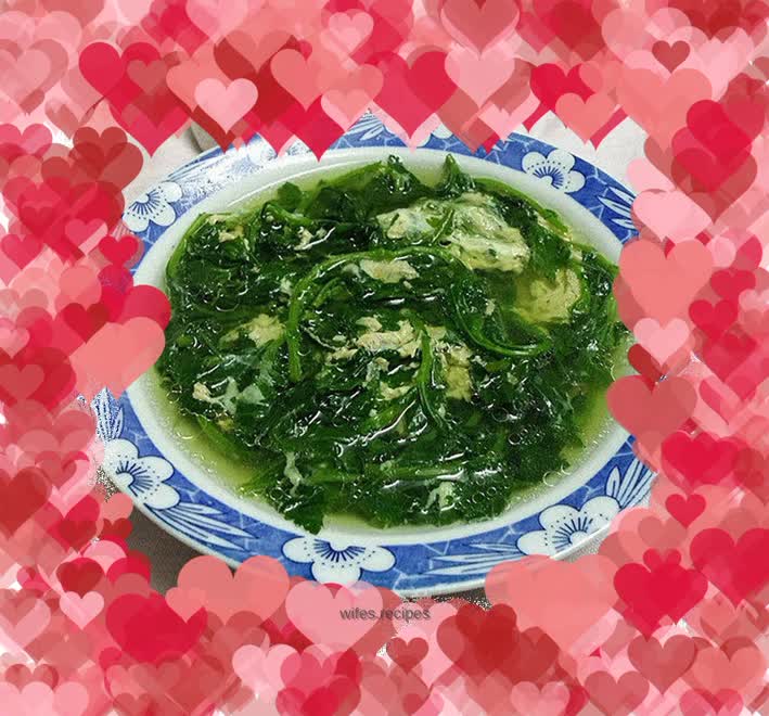 Chrysanthemum leaf egg soup